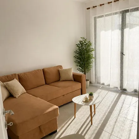 Liburna Golem * Golem (Tirana)